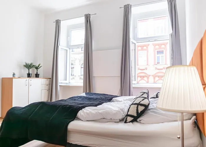 Affordable 1br By Westbahnhof Station Apartamento Viena