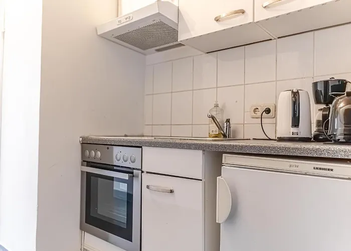 Affordable 1br By Westbahnhof Station *